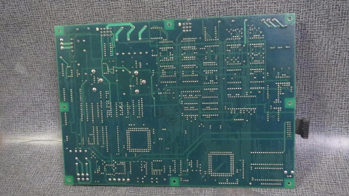 Used YORK LOGIC CONTROL CIRCUIT BOARD MODEL/REVISION: 031-01433-000 REV J