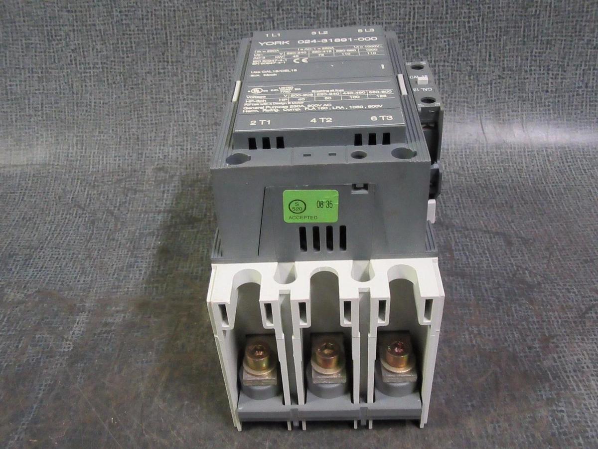 Used YORK ABB CONTACTOR # 024-31891-000 # A145-30  230 AMP 600V 3 PHASE 110-120V COIL