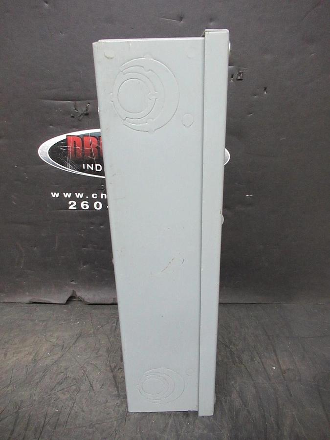 Used SQUARE D ENCLOSED CIRCUIT BREAKER QO2100N W/ QO2125 125 AMP 2-POLE 240 VAC