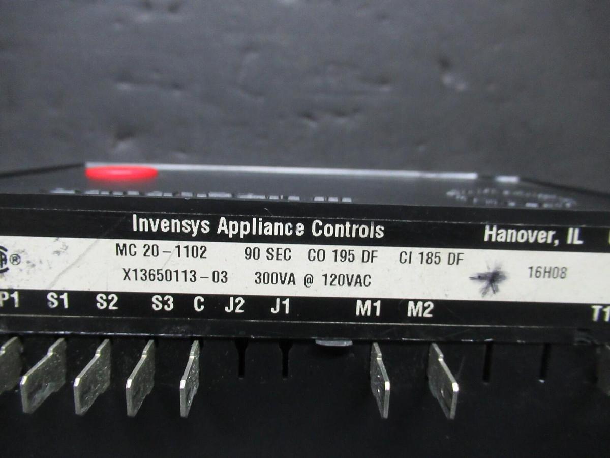 Used TRANE INVENSYS APPLIANCE CONTROLS X13650113-03 300 VA @ 120 VAC GARD-PAK-III