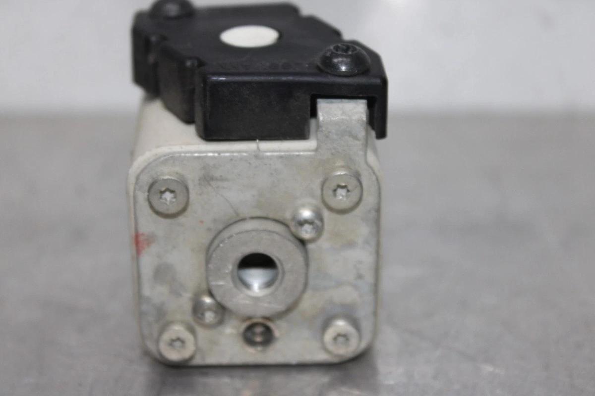 Used EATON BUSSMANN SQUARE BODY FUSE 170M3464 700 VAC 160 AMP *WARRANTY*