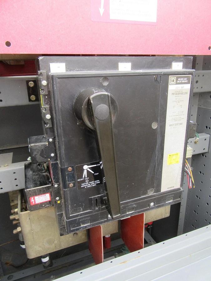 Used 1600 A SQUARE D ENCLOSED 500 VDC QED POWER BREAKER SWITCH NEMA 1 PAF361600DC1286