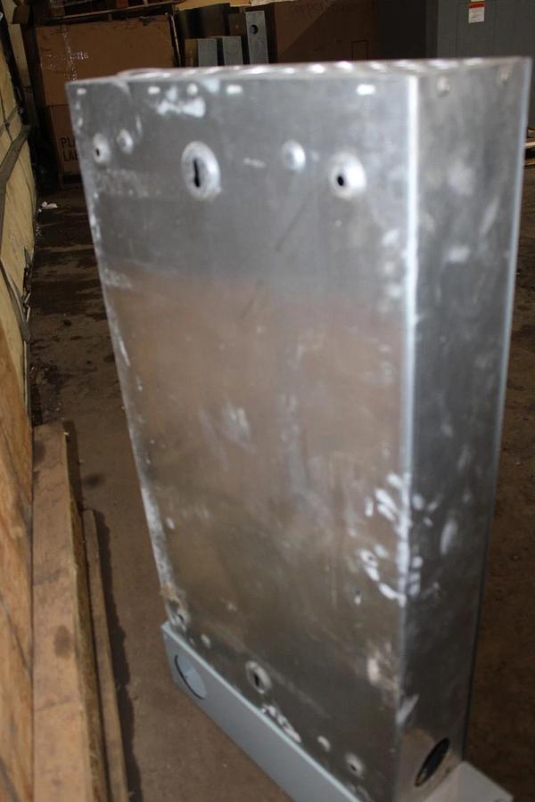 Used SQUARE D TYPE 1 MLO SERVICE PANEL NQOD442L225CU MHC35SHR 225 AMP 42-SLOT 240V