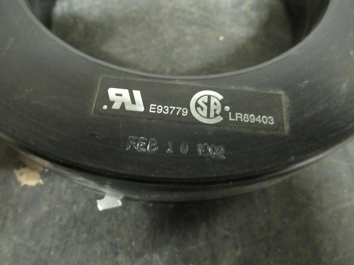 Used INSTRUMENT TRANSFORMERS CT CAT: 170 RL-122 1200:5 A RF 1.33 50-400 HZ 600 VOLTS