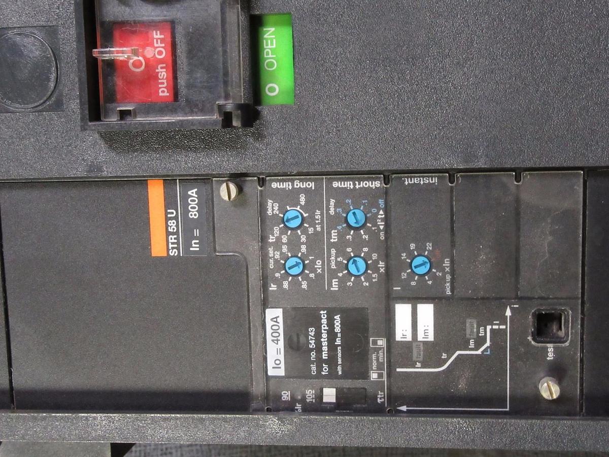 Used 800 AMP SQUARE D MP08H1 MASTERPACT BREAKER 800A 3P 600V  STR58U W/ LSI MP08HI