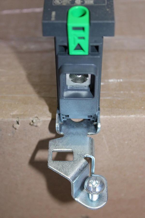 NEW SURPLUS SQUARE D I-LINE POWERPACT CIRCUIT BREAKER BGA160203 20A 277V 1-POLE