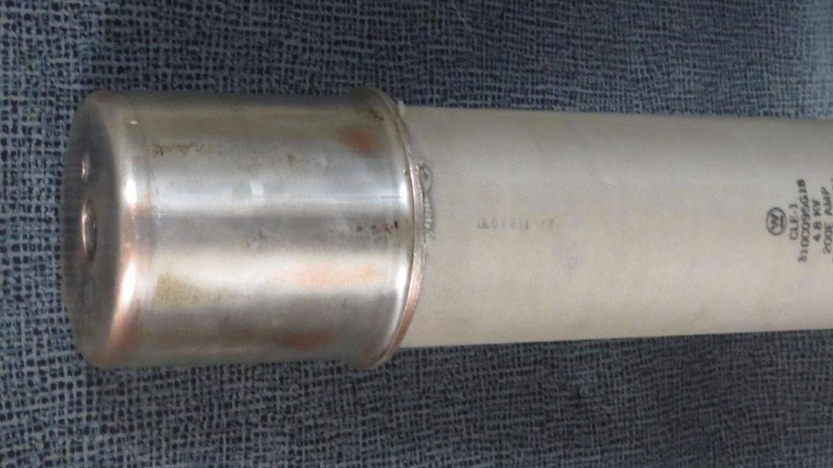 Used WESTINGHOUSE CLE-1 FUSE 200E AMP 4.8 KV 310C095G18 50/60 HZ **WARRANTY**