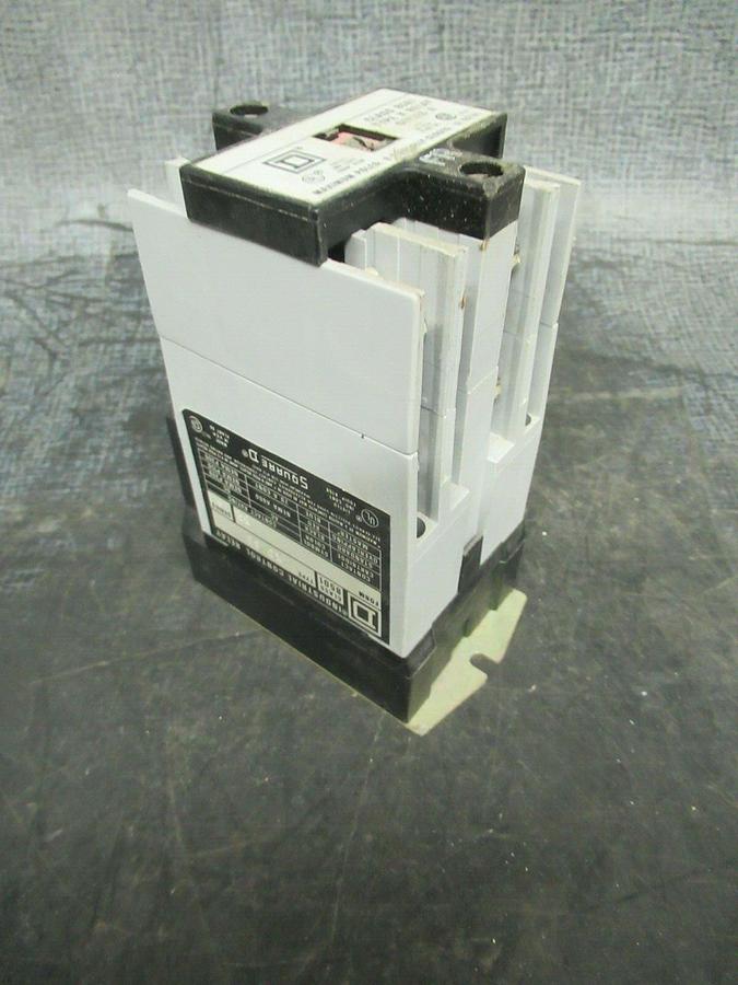 Used 20 AMP SQUARE D TYPE X RELAY 8501-XO-60 12 POLE **WARRANTY INCLUDED**