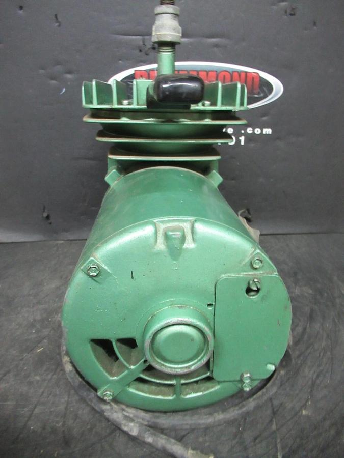 Used DAYTON SPEEDAIRE LARGE DIAPHRAGM VACUUM PUMP 2Z628 W/ JVN48S17D916D MOTOR 115 V