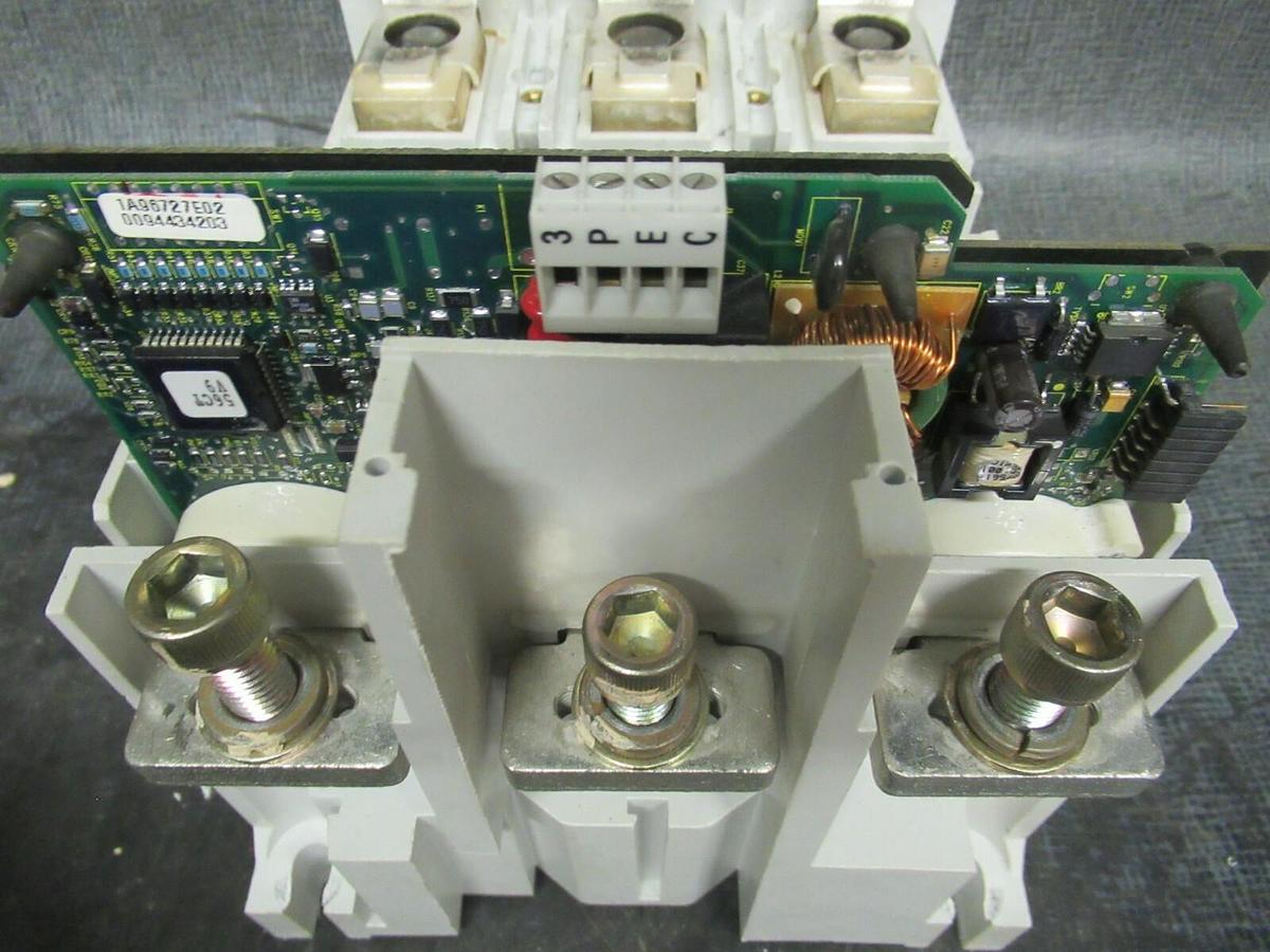 Used 270 AMP NEMA: 5 CUTLER HAMMER CONTACTOR W201K5CFZ1 200 HP 600 VAC 3 PHASE