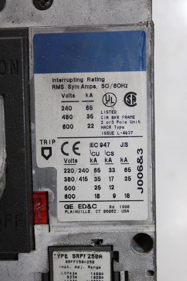 Used GENERAL ELECTRIC SPECTRA CIRCUIT BREAKER SFHA36AT0250 250 AMP 3-POLE 600 VAC