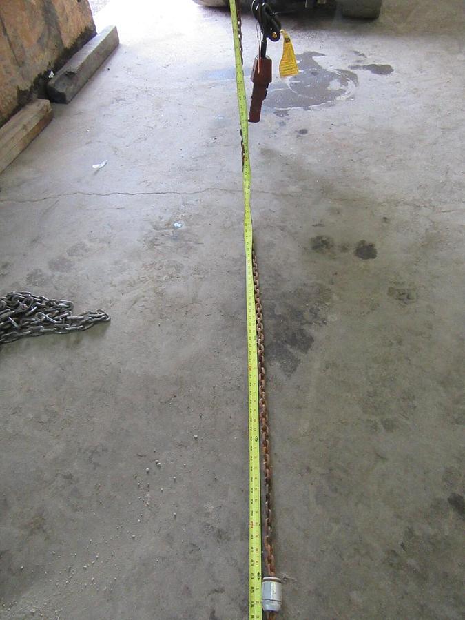 Used 1/4 TON COFFING CHAIN HOIST 230/460 VAC 3 PH W/ MANUAL TROLLEY EC05163 10' / 7'