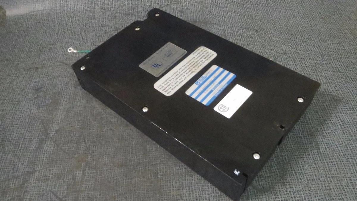 Used CARRIER (SMM) STARTER MANAGEMENT MODULE CES0121319-01 ; CEAS421319-01 REV 01