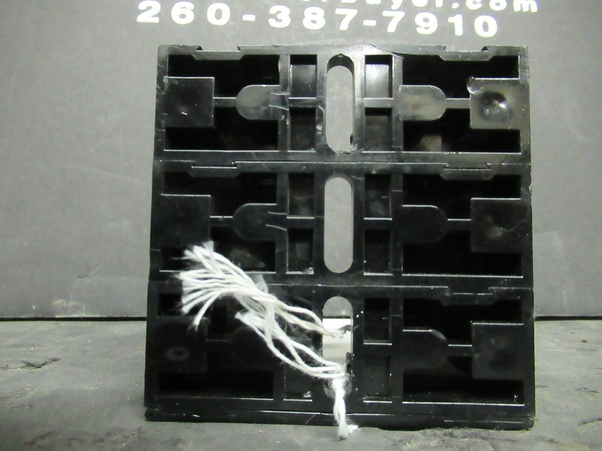 Used GOULD SHAWMUT FUSE HOLDER 20308 FOR 30 AMP 250 V CLASS H/K FUSES