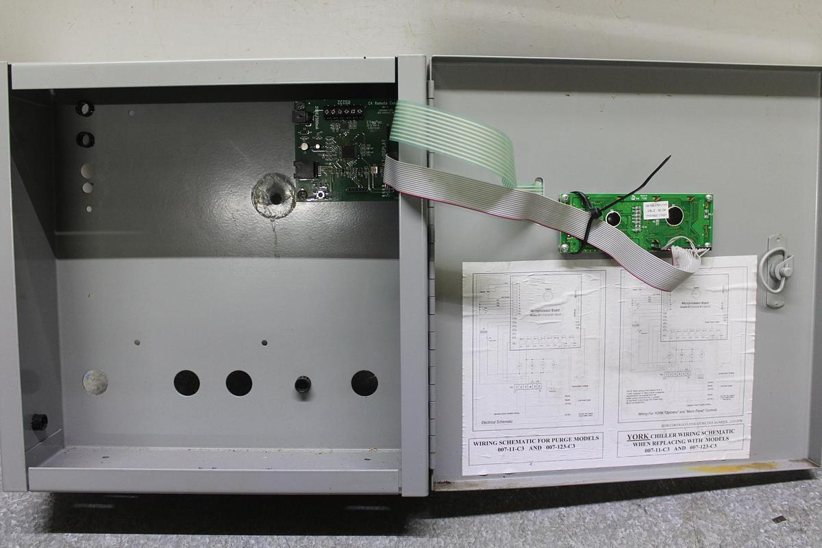 Used TRANE ADAPTIVIEW CHILLER TOUCHSCREEN CONTROL DISPLAY X13760326-03 REV. L