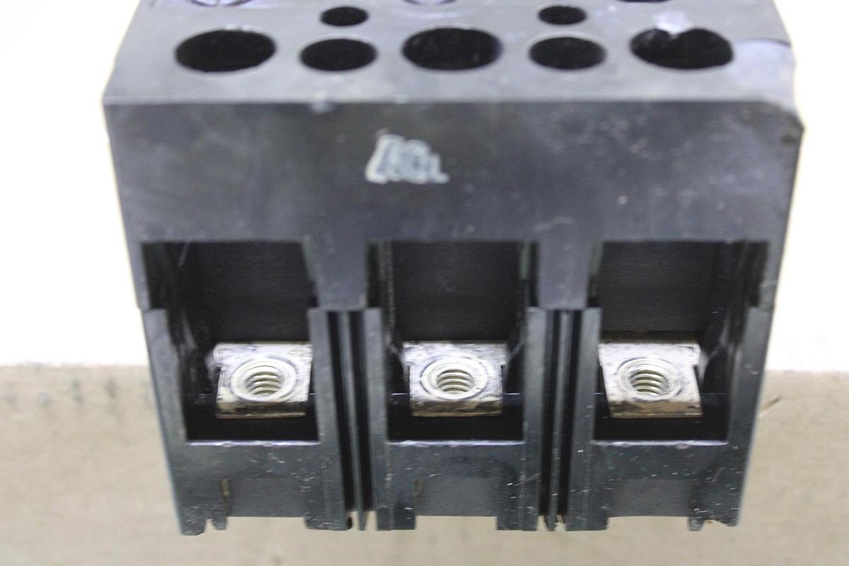 Used ITE CIRCUIT BREAKER FJ3-B100 150 AMP 600 VAC 3-POLE