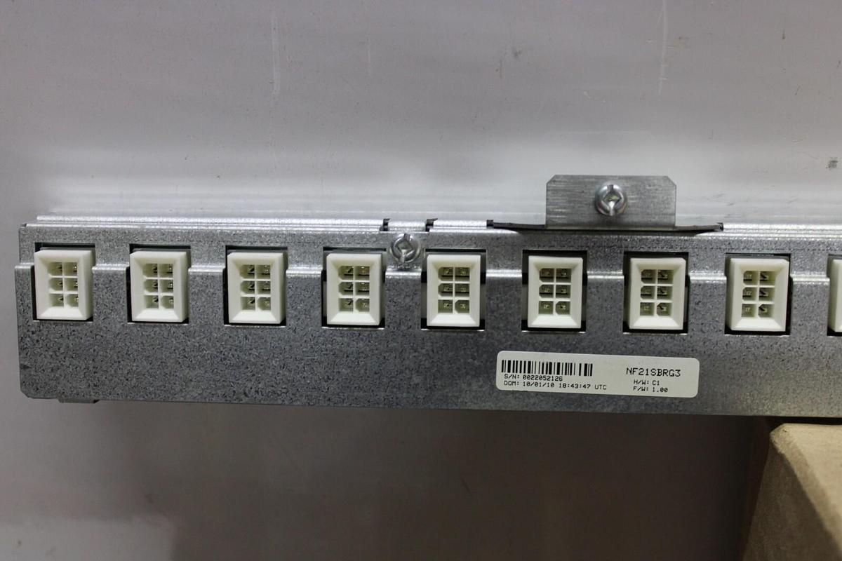 Used SQUARE D ECB RIGHT CONTROLBUS POWERLINK NF21SBRG3 **WARRANTY INCLUDED**