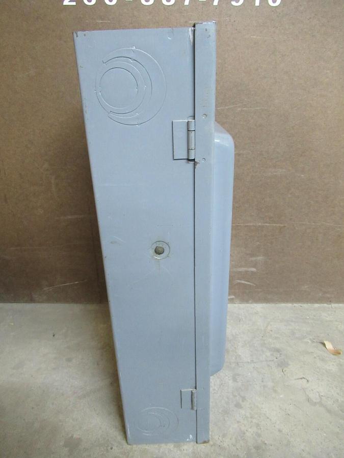 Used SQUARE D SAFETY SWITCH H-363 TYPE 1 ENCLOSURE 100 AMP 75 HP 600 VAC 2-POLE