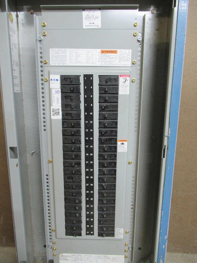 Used EATON POW-R-STOCK SERVICE PANEL EZB2042RBS PRL2A 208/120 VOLT 225 AMP 42-CIRCUIT