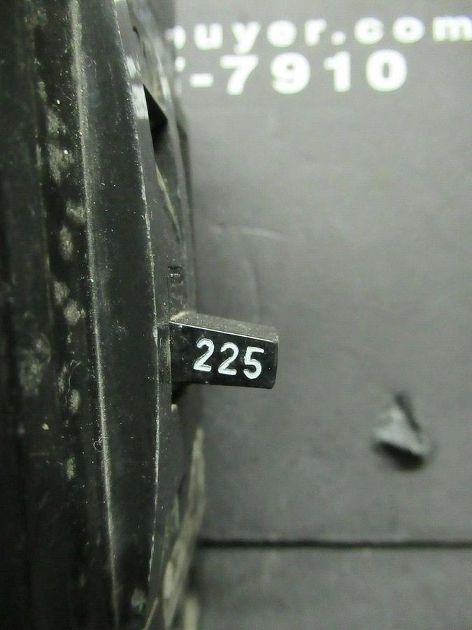 Used 225 AMP GE TQD BREAKER TQD32225 3 POLE 240 VAC