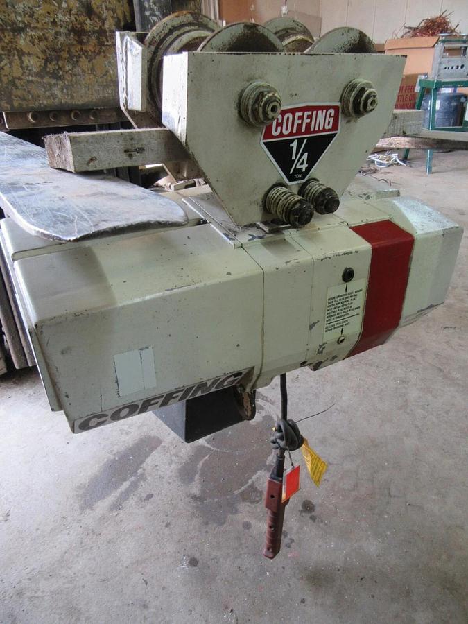 Used 1/4 TON COFFING CHAIN HOIST 230/460 VAC 3 PH W/ MANUAL TROLLEY EC05163 10' / 7'