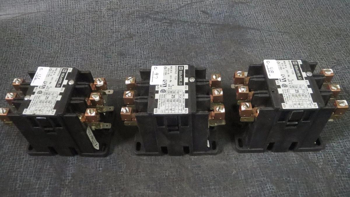 Used (1) SQUARE D CONTACTOR 8910DPA23 25 AMP 600 VOLT 3-PHASE 10 HP COIL: 120V