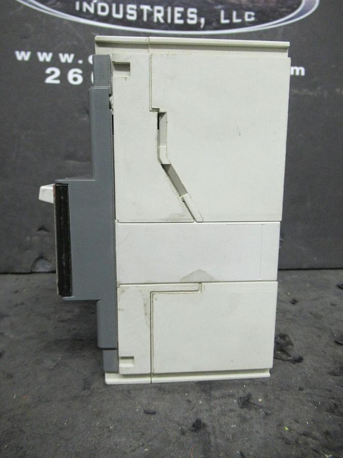 Used ABB BREAKER TMAX T1N 15 AMP 240/480/600 VAC 500 VDC  3 POLE * WARRANTY *