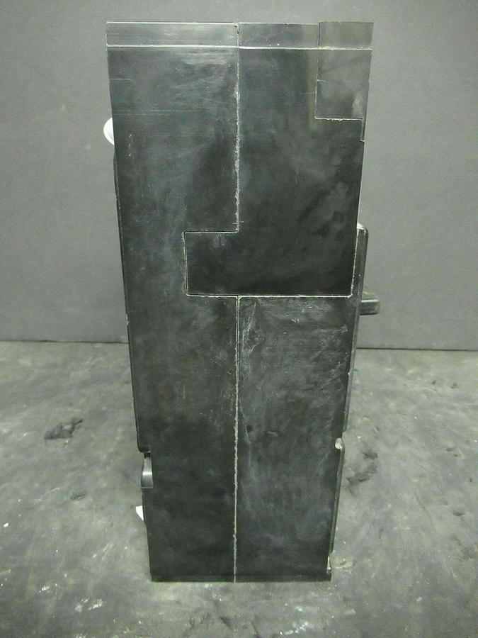 Used CUTLER HAMMER CIRCUIT BREAKER LS36F600E 400 AMP 600 VAC 3-POLE LSE