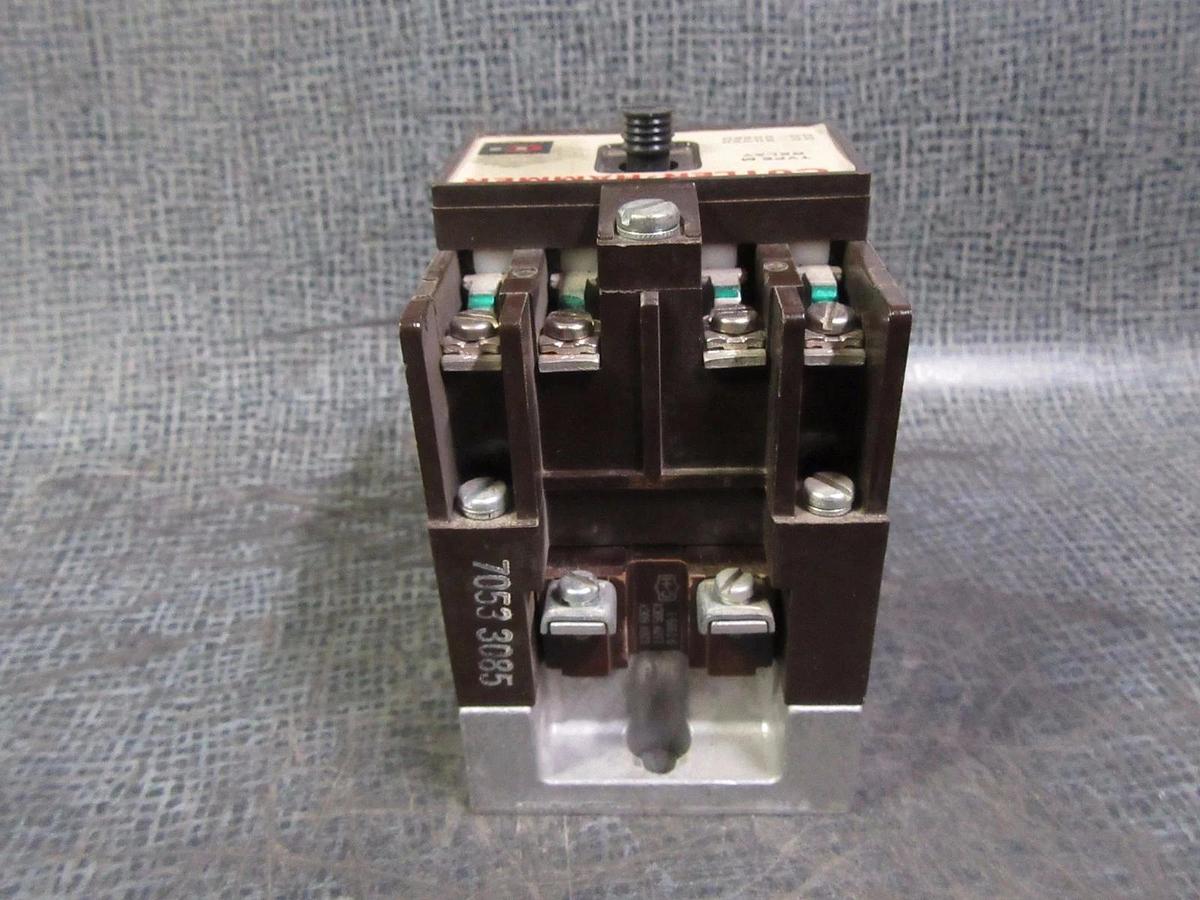 Used CUTLER HAMMER TYPE M 10 AMP RELAY 110-120 VAC COIL MODEL: D26M-2