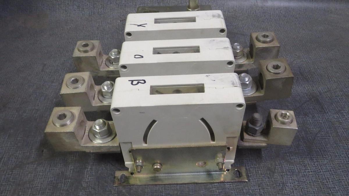 Used ABB GENERAL PURPOSE SWITCH 400 AMP 600 VAC 3 PHASE W/ LUGS MODEL: OETL-NF400