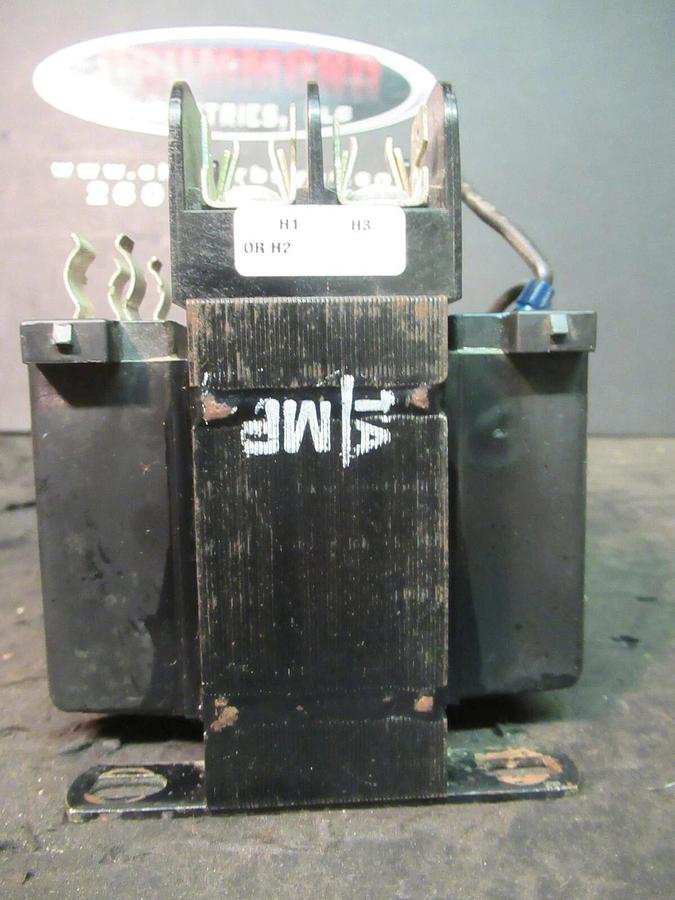 Used 0.01 KVA (10 VA) CUTLER HAMMER CONTROL TRANSFORMER 277/208 V 120 V C0100E3AFB