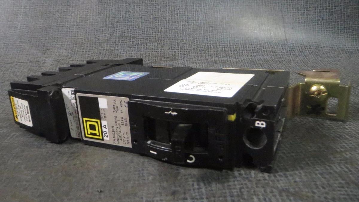 *NEW SURPLUS* SQUARE D I-LINE CIRCUIT BREAKER FH16020B 20 AMP 1-POLE 277 VAC