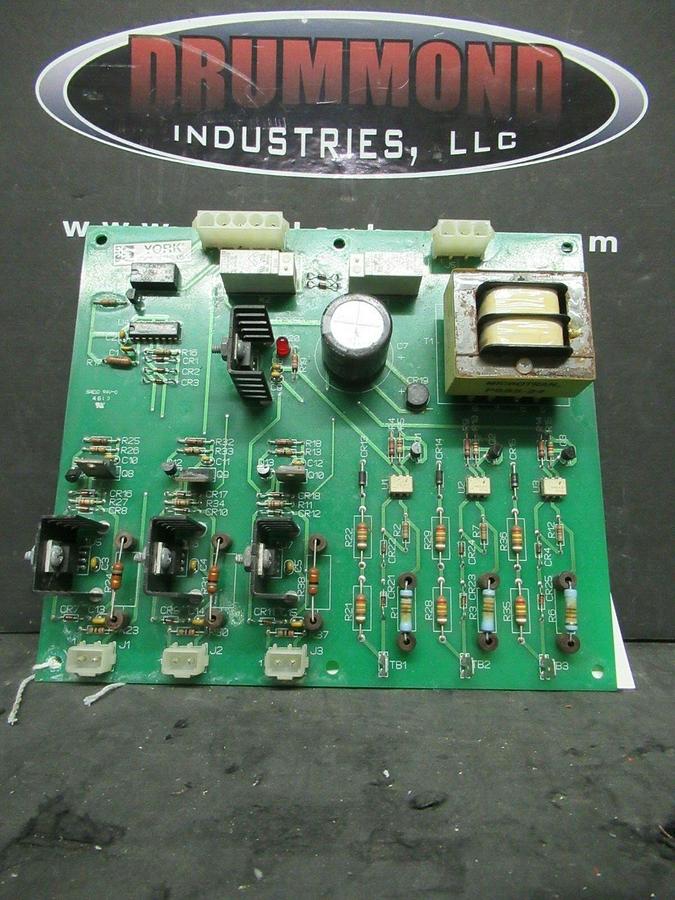 Used YORK CHILLER BOARD 031-01472-000 REV I SCR TRIGGER BOARD
