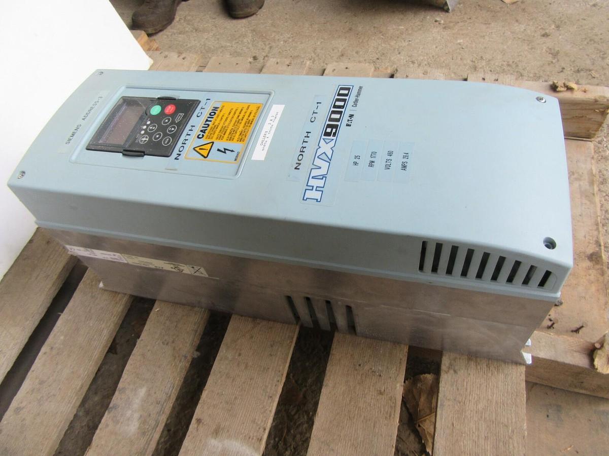 Used 25 HP EATON / CUTLER HAMMER VARIABLE SPEED DRIVE 480 VAC 3 PH 38 AMP HVX025A1