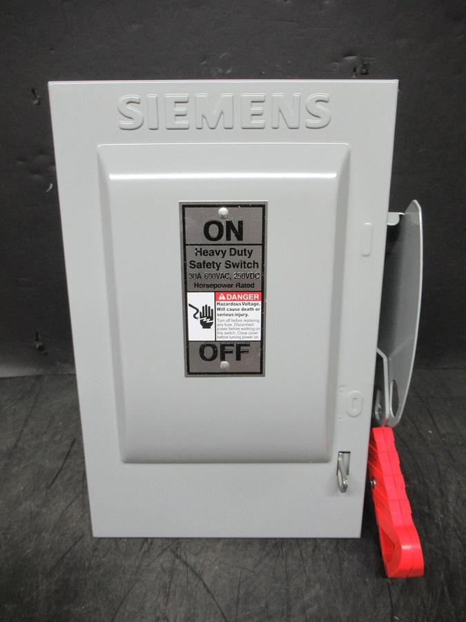 NEW IN BOX SIEMENS HEAVY DUTY FUSIBLE SAFETY SWITCH HNF361 600 VAC 30 AMP
