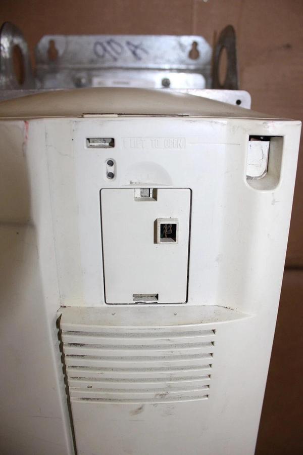 Used ABB VARIABLE SPEED DRIVE ACH401602532 480 VAC 3-PHASE *W/ BYPASS* *NO KEYPAD*