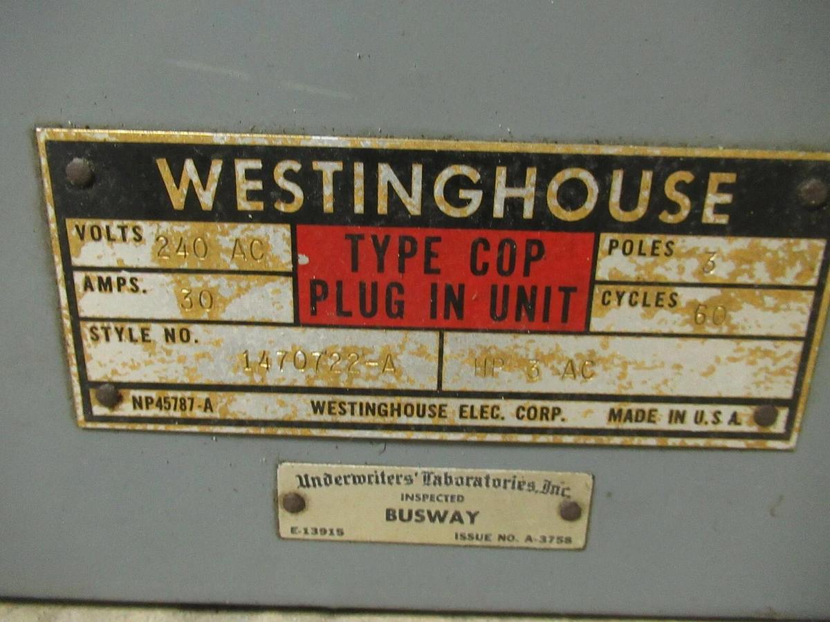 Used WESTINGHOUSE COP 30 AMP 240V FUSIBLE BUSS BUS PLUG STYLE 1470722-A TAP