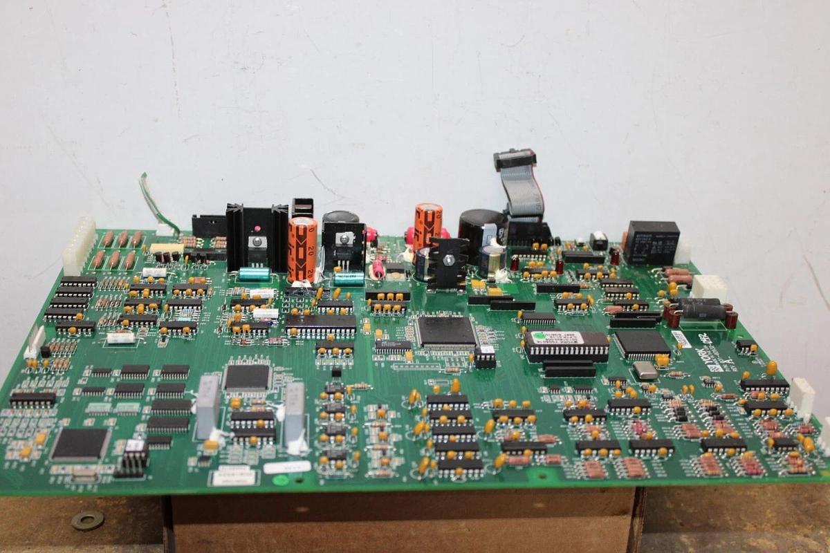 Used YORK CHILLER CONTROL CIRCUIT BOARD 031-02932-042 REV. A *WARRANTY*