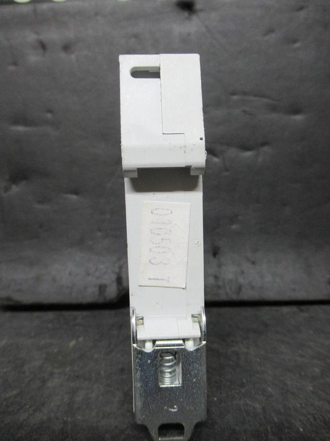 Used CUTLER-HAMMER CIRCUIT BREAKER D20 WMS1D20 20 AMP 277-480 VAC SINGLE POLE