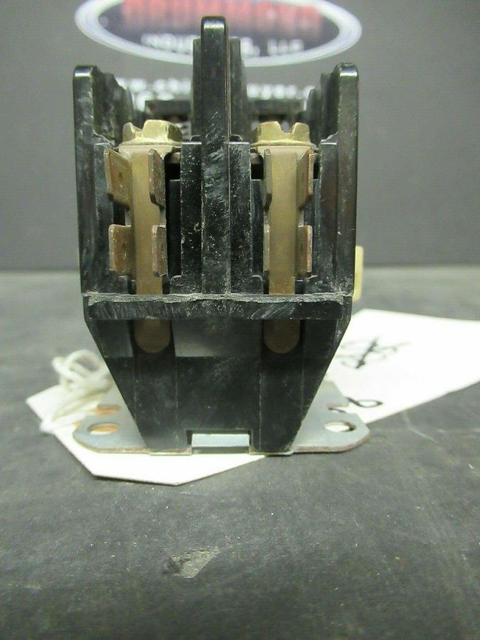 Used FURNAS CONTACTOR 3100-20T328 / HN52KC016 20 AMP 600 VAC 30 AMP/RES