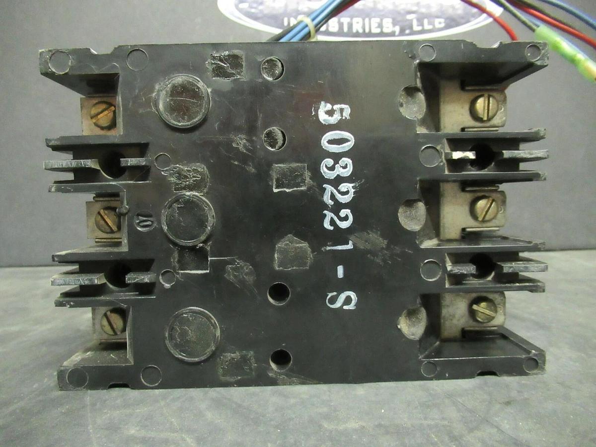 Used 15 AMP WESTINGHOUSE BREAKER MCP03150R 600 VAC 3 POLE W/ AUXILIARY SWITCH