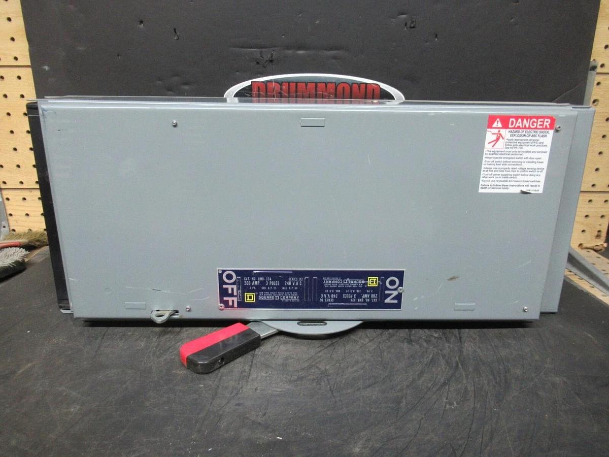 Used SQUARE D FUSIBLE PANELBOARD QMB-324 SER. D2 200 AMP 3-POLE 240 VAC 60 HP