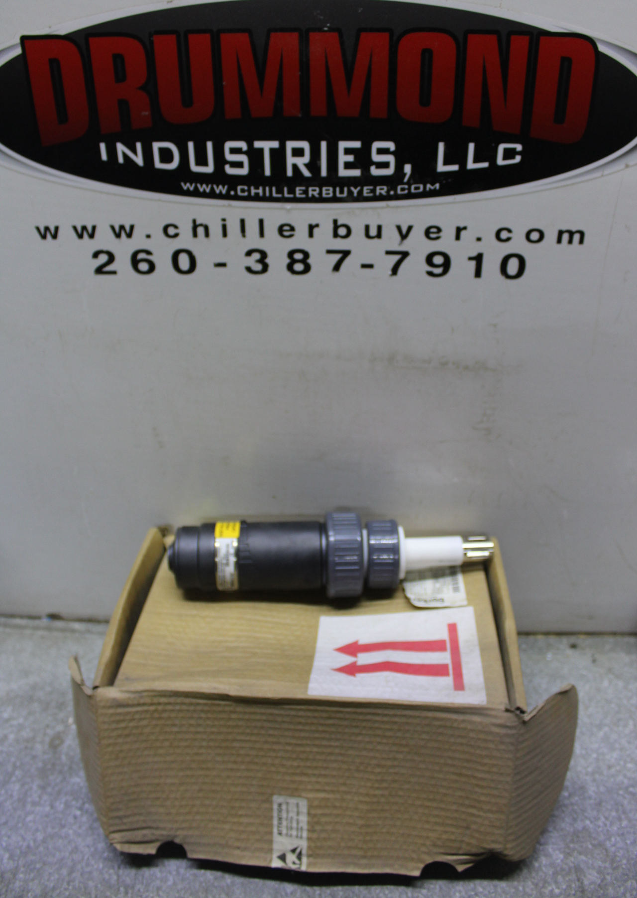 Used NEW SURPLUS HYPNEUMAT INC SELF-FEEDING TAPPER S24