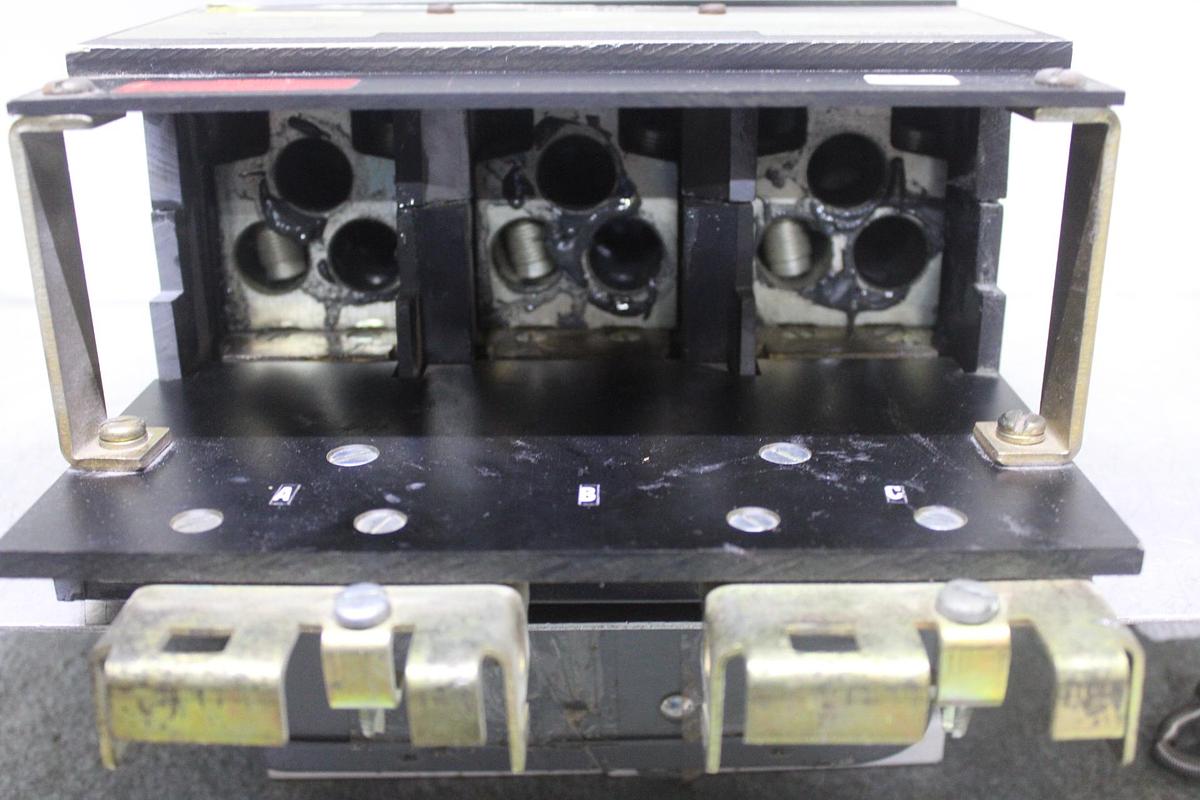 Used SQUARE D CIRCUIT BREAKER KAL36225 225 AMP 600 VAC 3-POLE **WARRANTY INCLUDED**