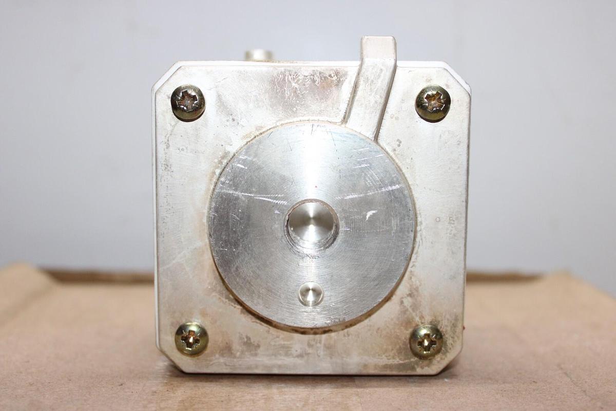 Used FERRAZ SHAWMUT PROTISTOR FUSE V300076 660 VAC 500 AMP **WARRANTY INCLUDED**