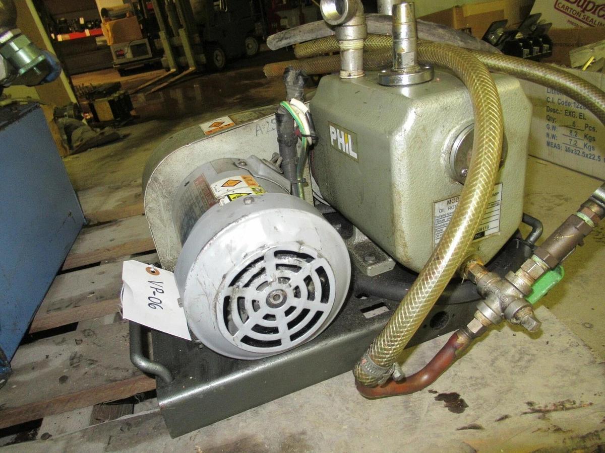Used SATO VAC PHIL OIL ROTARY VACUUM PUMP USW-50 W/ MITSUBISHI SUPERLINE SF-JR MOTOR