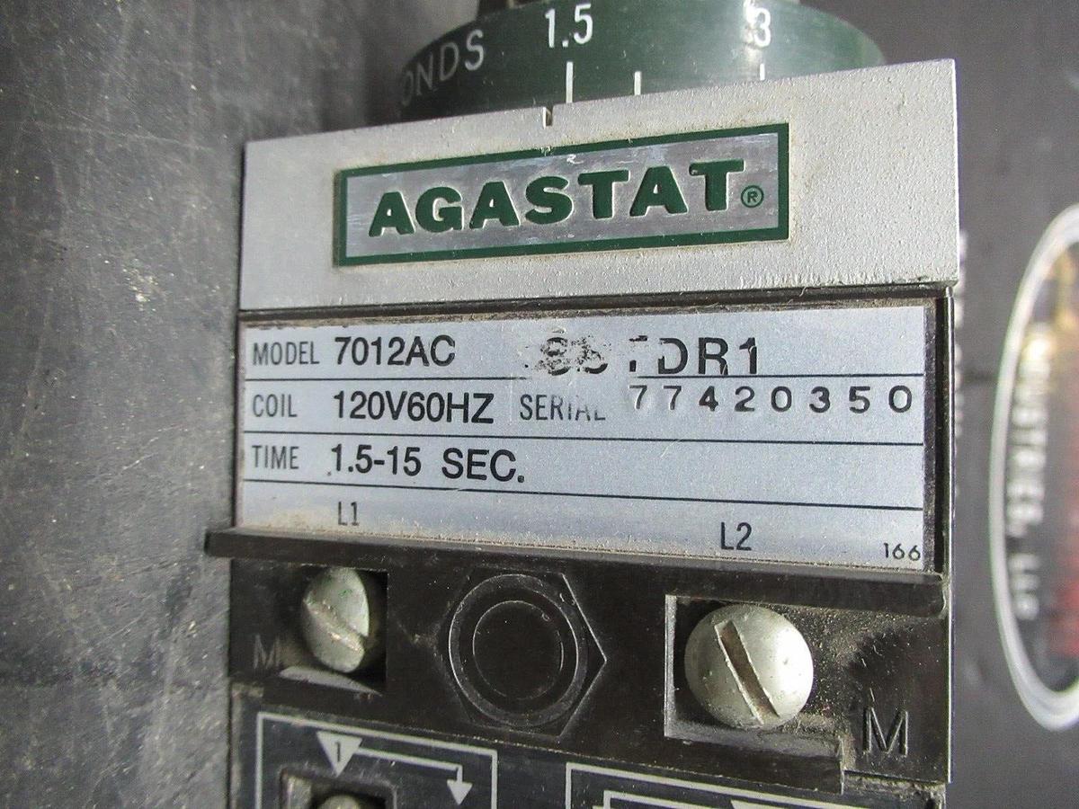 Used AGASTAT TIME DELAY RELAY 1.5-15 SECONDS 7012AC 120 VAC VOIL 600 VAC 10 AMP