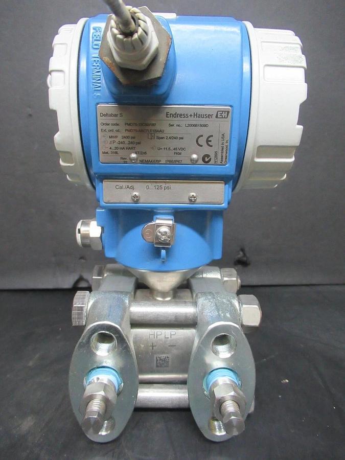 Used ENDRESS + HAUSER DELTABAR-S PRESSURE DIFFERENTIAL TRANSMITTER PMD75 2400 PSI