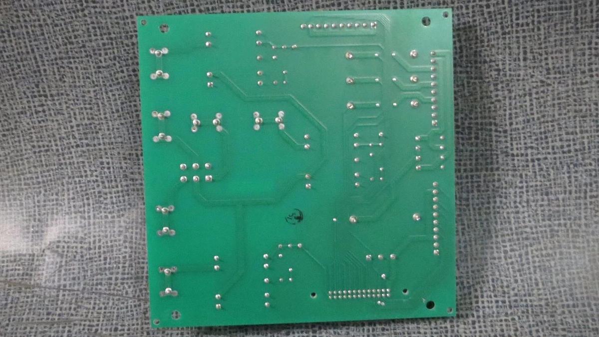 Used MGE UPS SYSTEMS CIRCUIT BOARD ACUZ MODEL: 72-130052-00 REV C