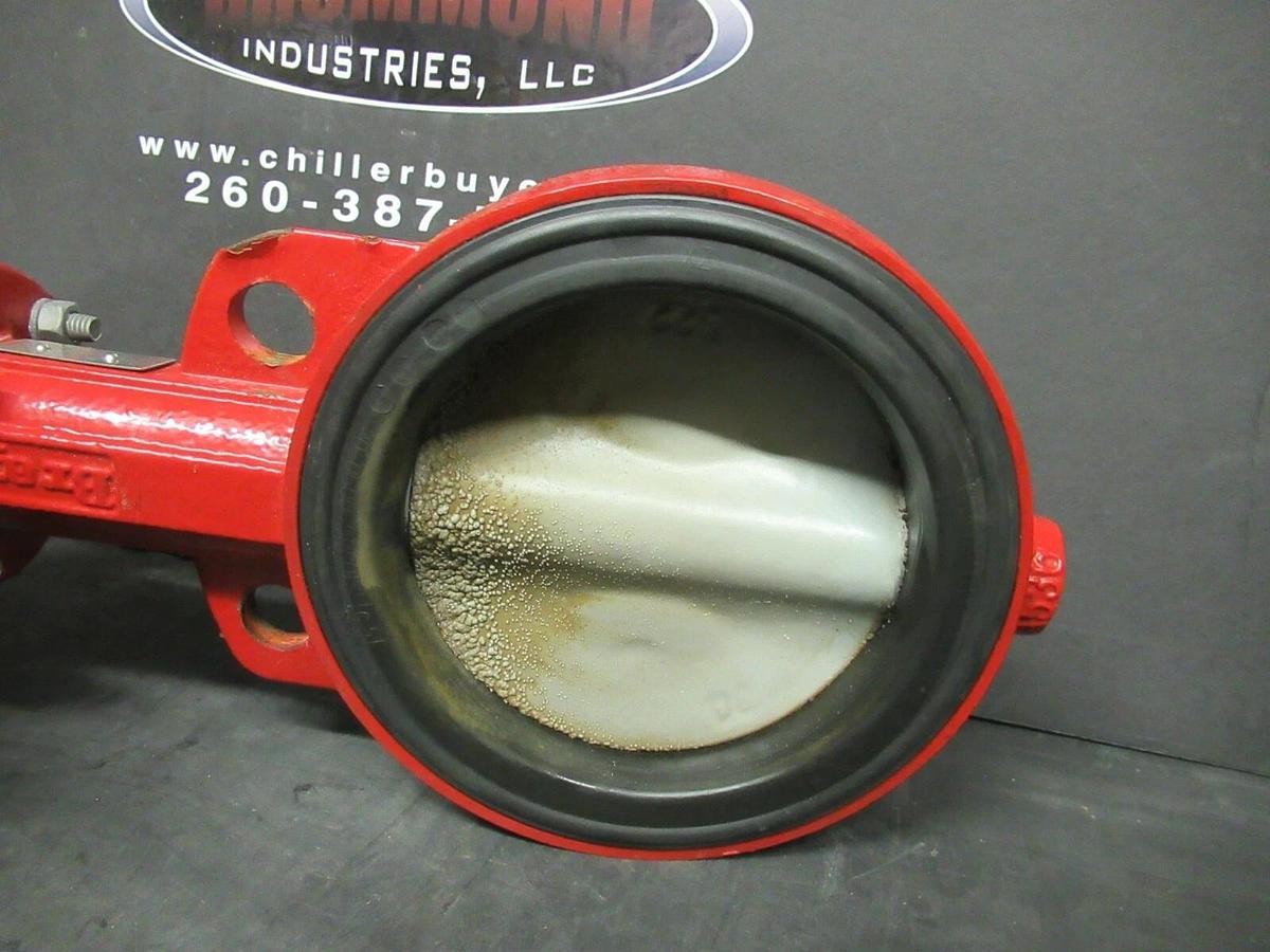 Used BRAY 5" BUTTERFLY VALVE S30H5 JOHNSON CONTROLS ACTUATOR JCI-022-13035-000